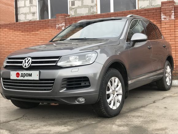 SUV   Volkswagen Touareg 2011 , 1000000 , 