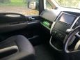    Nissan Serena 2009 , 550000 , --