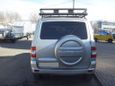 SUV     2015 , 465000 , 