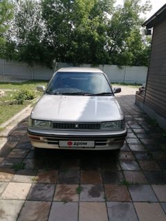Седан Toyota Corolla 1990 года, 350000 рублей, Новосибирск