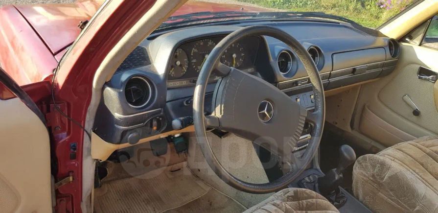  Mercedes-Benz E-Class 1979 , 60000 , 