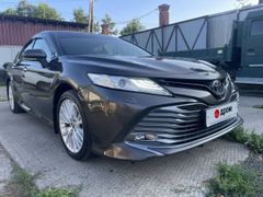 Седан Toyota Camry 2018 года, 2900000 рублей, Артём