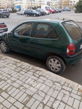 Хэтчбек 3 двери Opel Corsa 1998 года, 75000 рублей, Краснодар