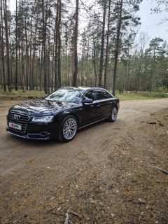 Седан Audi A8 2014 года, 3000000 рублей, Москва