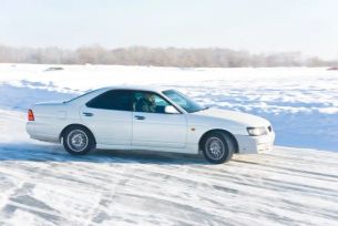  Nissan Laurel 1997 , 165000 ,  