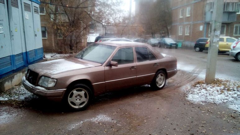  Mercedes-Benz E-Class 1994 , 250000 , 