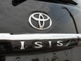    Toyota Isis 2010 , 677000 , 