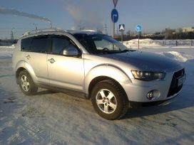 SUV   Mitsubishi Outlander 2010 , 717000 , 