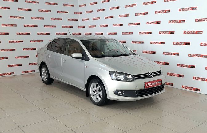  Volkswagen Polo 2013 , 500000 , 