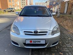 Хэтчбек Toyota Corolla 2005 года, 580000 рублей, Кемерово