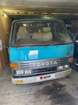  Toyota Dyna 1989 , 2600000 , 