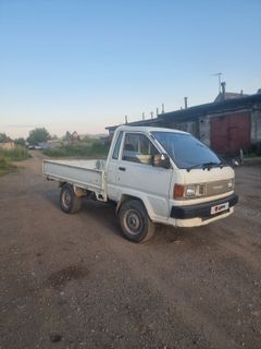 Бортовой грузовик Toyota Town Ace Truck 1990 года, 460000 рублей, Вилючинск