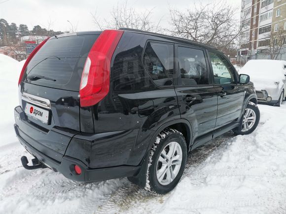 SUV   Nissan X-Trail 2012 , 927000 , 