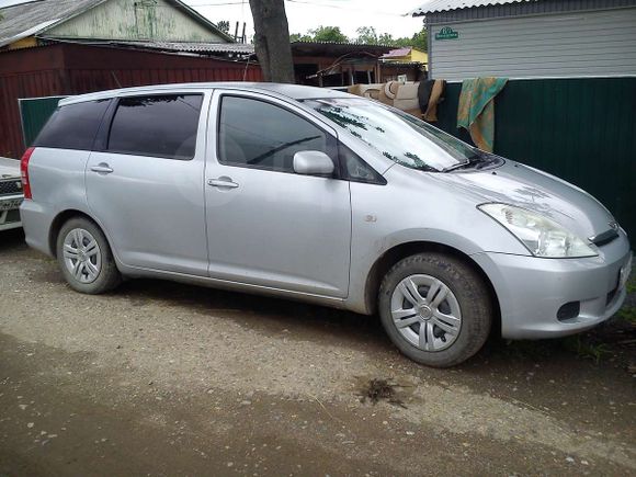    Toyota Wish 2003 , 355000 , 