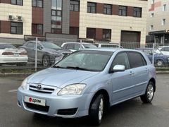 Хэтчбек Toyota Corolla 2005 года, 550000 рублей, Барнаул