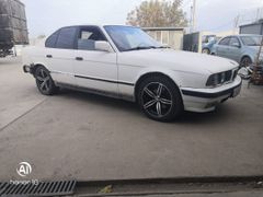 Седан BMW 5-Series 1991 года, 180000 рублей, Краснодар