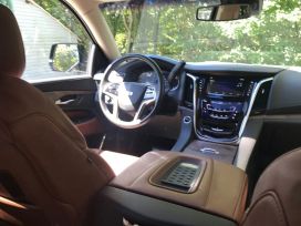 SUV   Cadillac Escalade 2016 , 3990000 , 