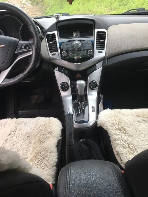  Chevrolet Cruze 2012 , 300000 , 