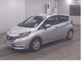  Nissan Note 2017 , 930000 , 