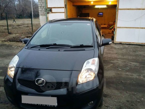  Toyota Vitz 2010 , 420000 , 