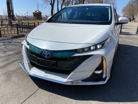  Toyota Prius PHV 2017 , 2000000 , 