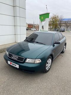 Седан Audi A4 1996 года, 300000 рублей, Астрахань