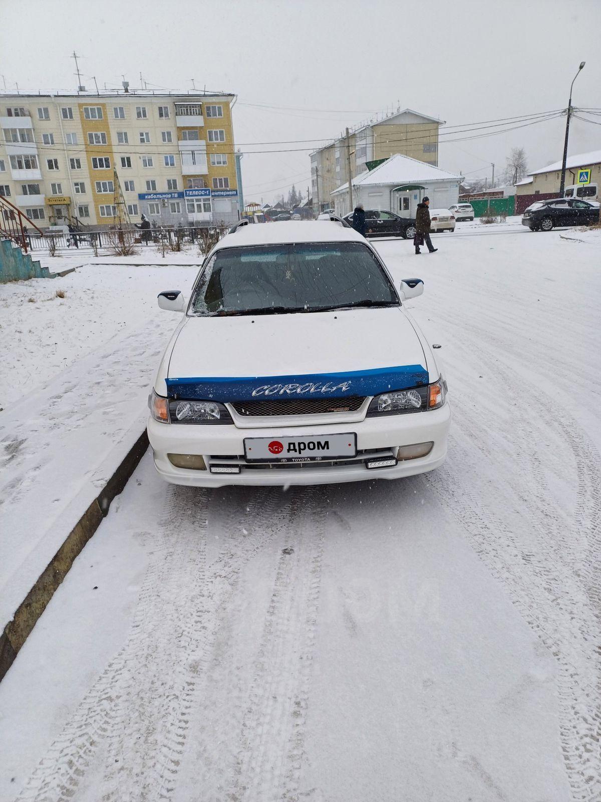 Тойота Королла 1998 года в Ачинске, руль правый, 1.6 литра, автомат AT,  бензин, универсал