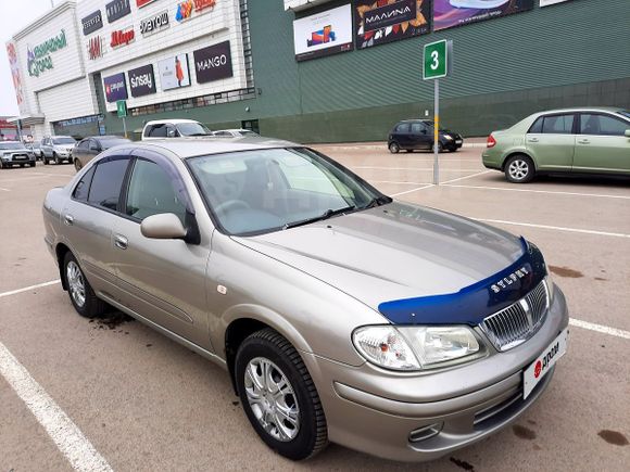  Nissan Bluebird Sylphy 2002 , 220000 , 