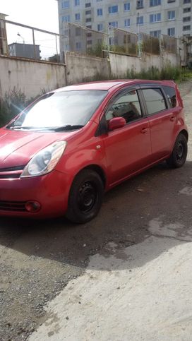    Nissan Homy 2005 , 300000 , 