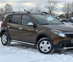  Renault Sandero Stepway 2014 , 810000 , 