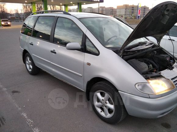    Volkswagen Sharan 1999 , 215000 , -