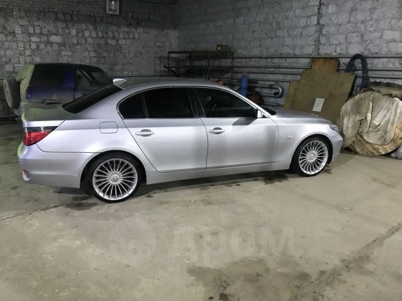  BMW 5-Series 2004 , 600000 , 