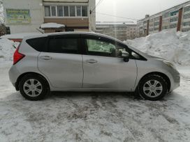  Nissan Note 2015 , 635000 , 