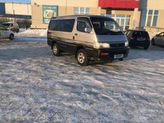 Минивэн или однообъемник Toyota Hiace 1996 года, 777777 рублей, Хабаровск