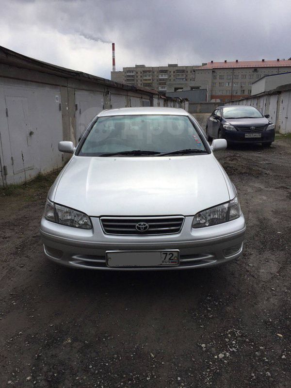  Toyota Camry 2001 , 275000 , 