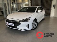 Седан Hyundai Elantra 2019 года, 1660000 рублей, Новосибирск
