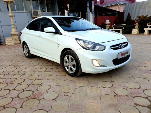  Hyundai Solaris 2012 , 460000 , 