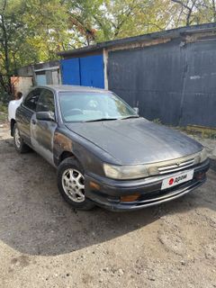 Седан Toyota Vista 1992 года, 110000 рублей, Хабаровск