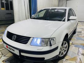  Volkswagen Passat 2000 , 218000 , 