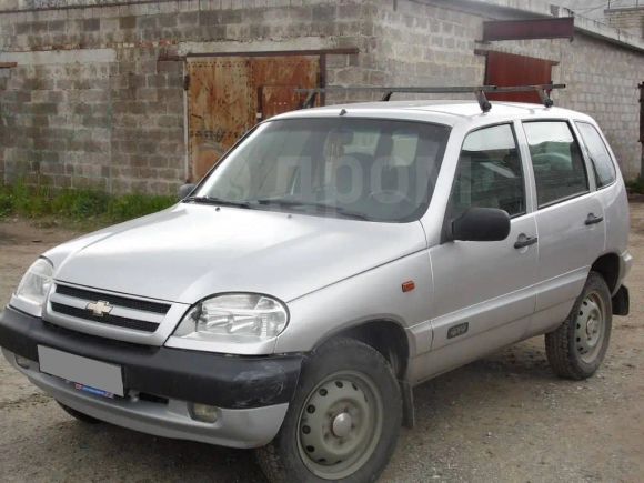 SUV   Chevrolet Niva 2007 , 200000 , 