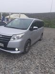    Toyota Noah 2014 , 1200000 , 