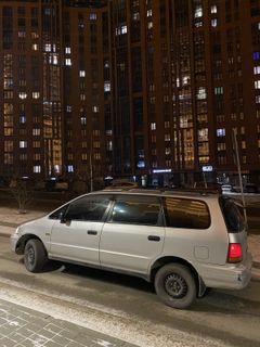 Минивэн или однообъемник Honda Odyssey 1995 года, 335000 рублей, Новосибирск