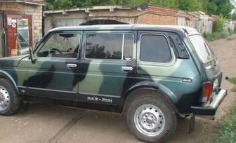 SUV    4x4 2131  2006 , 200000 , 