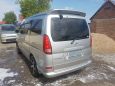    Nissan Serena 2003 , 400000 , 