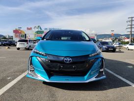 Лифтбек Toyota Prius PHV 2018 года, 2500000 рублей, Сочи