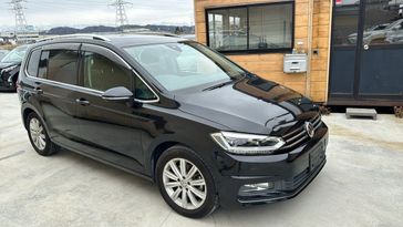    Volkswagen Touran 2017 , 1320000 , 
