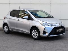 Хэтчбек Toyota Vitz 2017 года, 1068000 рублей, Краснодар