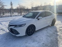 Седан Toyota Camry 2020 года, 2590000 рублей, Омск