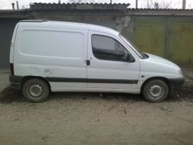    Peugeot Partner 1999 , 220000 , 