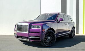 SUV или внедорожник Rolls-Royce Cullinan 2020 года, 46000000 рублей, Москва